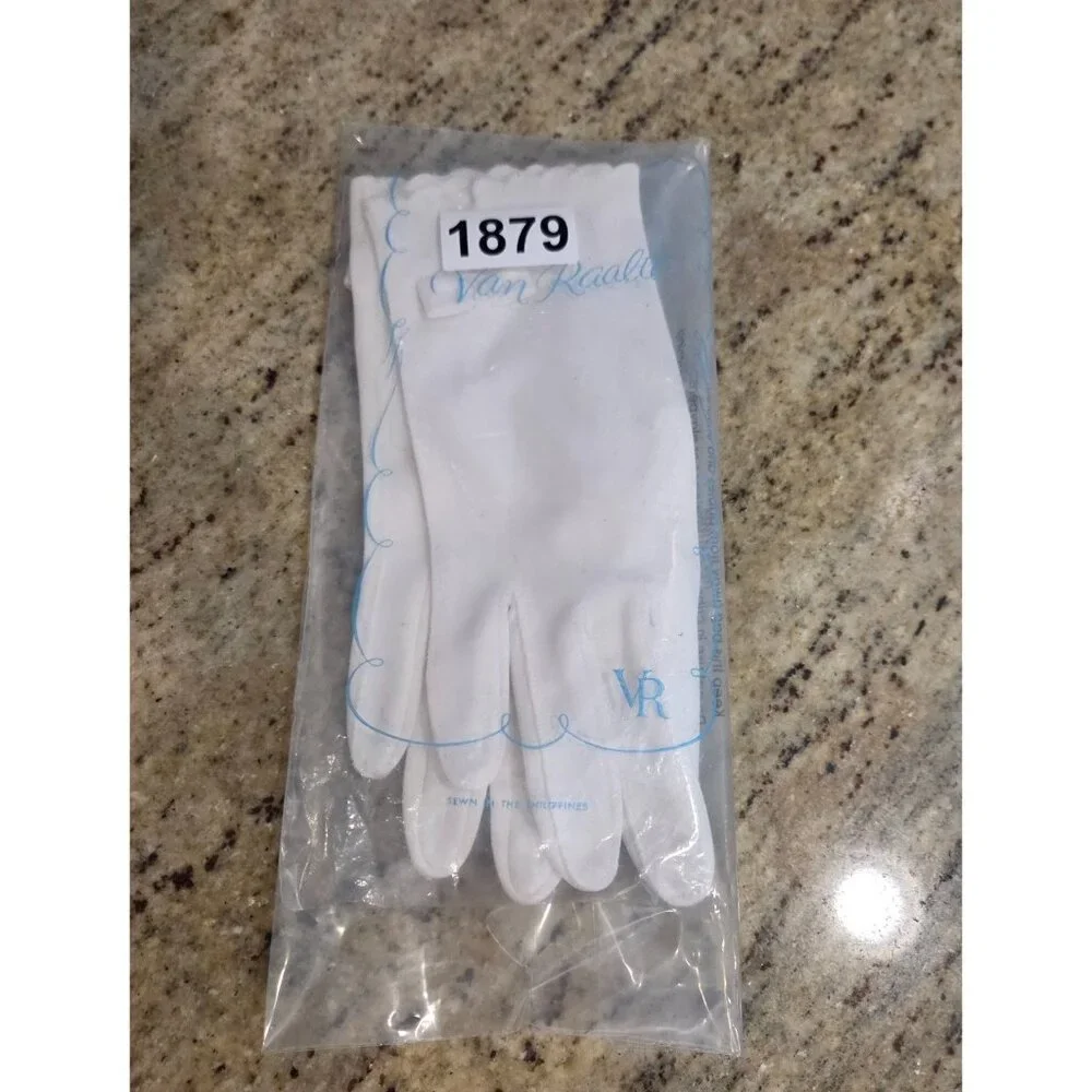 Vintage Womens Size S 6.5 White Nylon Formal Short Gloves Bow Scallop Pretty